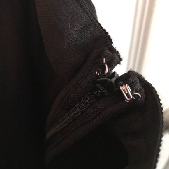 Elle Black Pleated Layered Sheer Checkered Overlay Midi Skirt Size 8 Medium - Picture 6 of 7